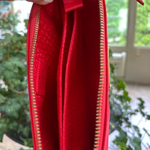 Kate Spade red nylon crossbody bag - Picture 4 of 10